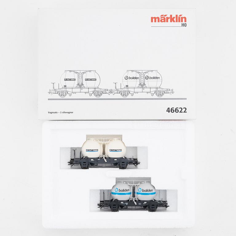 Märklin, 17 freight cars, gauge H0, in boxes.