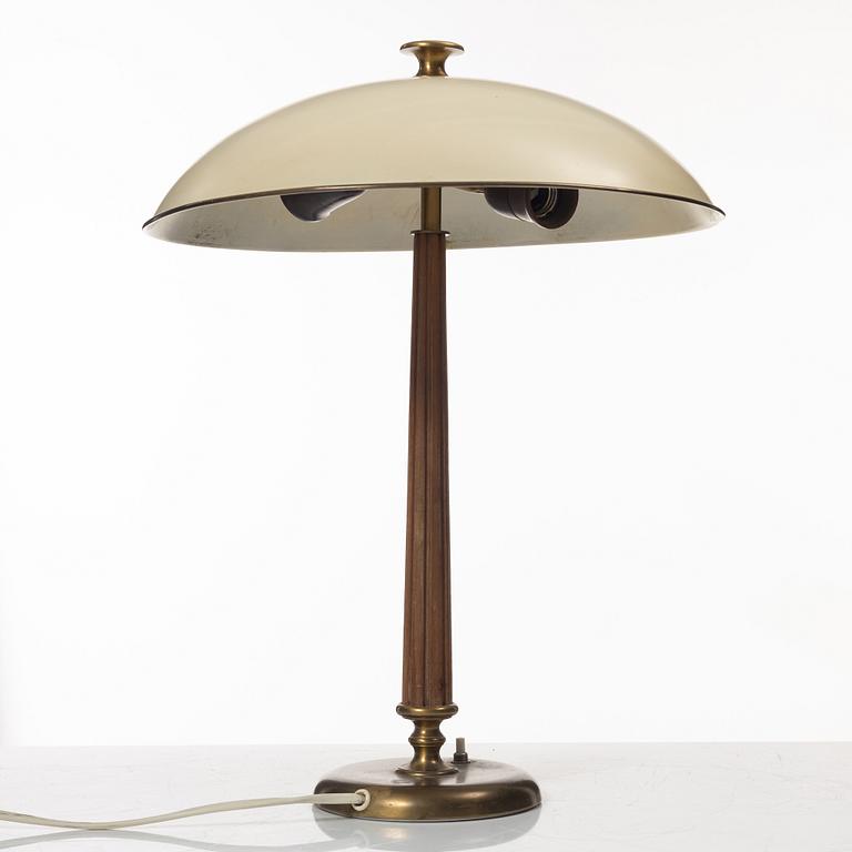 Erik Tidstrand or Bertil Brisborg, a table lamp model "15625", Arvid Böhlmarks Lampfabrik, Stockholm, 1950s-60s.