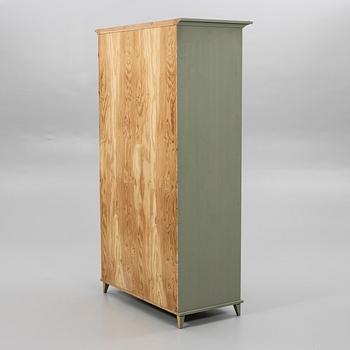 Wardrobe, "Massiv", Norrgavel, 21st century.