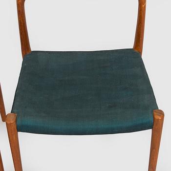 Niels Otto Møller, tuoleja, 6 kpl, malli 77, J.L. Møllers Møbelfabrik, Tanska, 1960-luku.