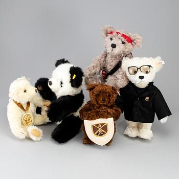 STEIFF, five teddy bears, "Giengen an der Brenz", Toots Thielemans Bear", "Victor the adventurer Teddy bear" etc.