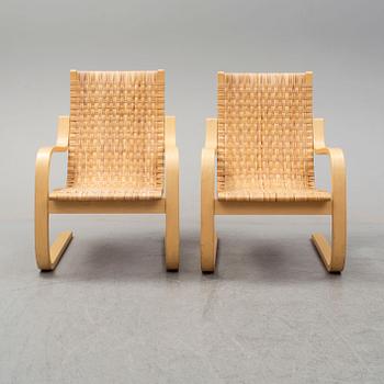 ALVAR AALTO, fåtöljer, ett par, modell 406.
