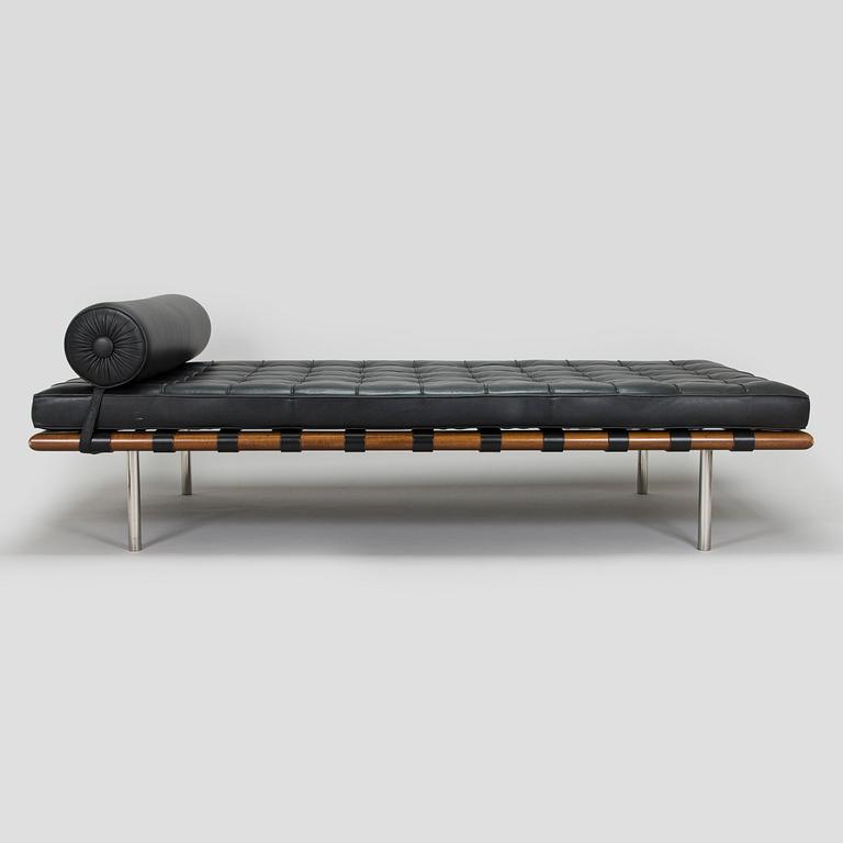Ludwig Mies van der Rohe, Daybed, "Barcelona" Knoll Studio 2007.