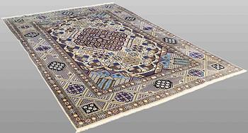 A carpet, Nain, part silk, so called 9 LAA, ca 305 x 207 cm.