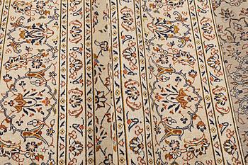 Matta, Keshan, ca 352 x 240 cm.