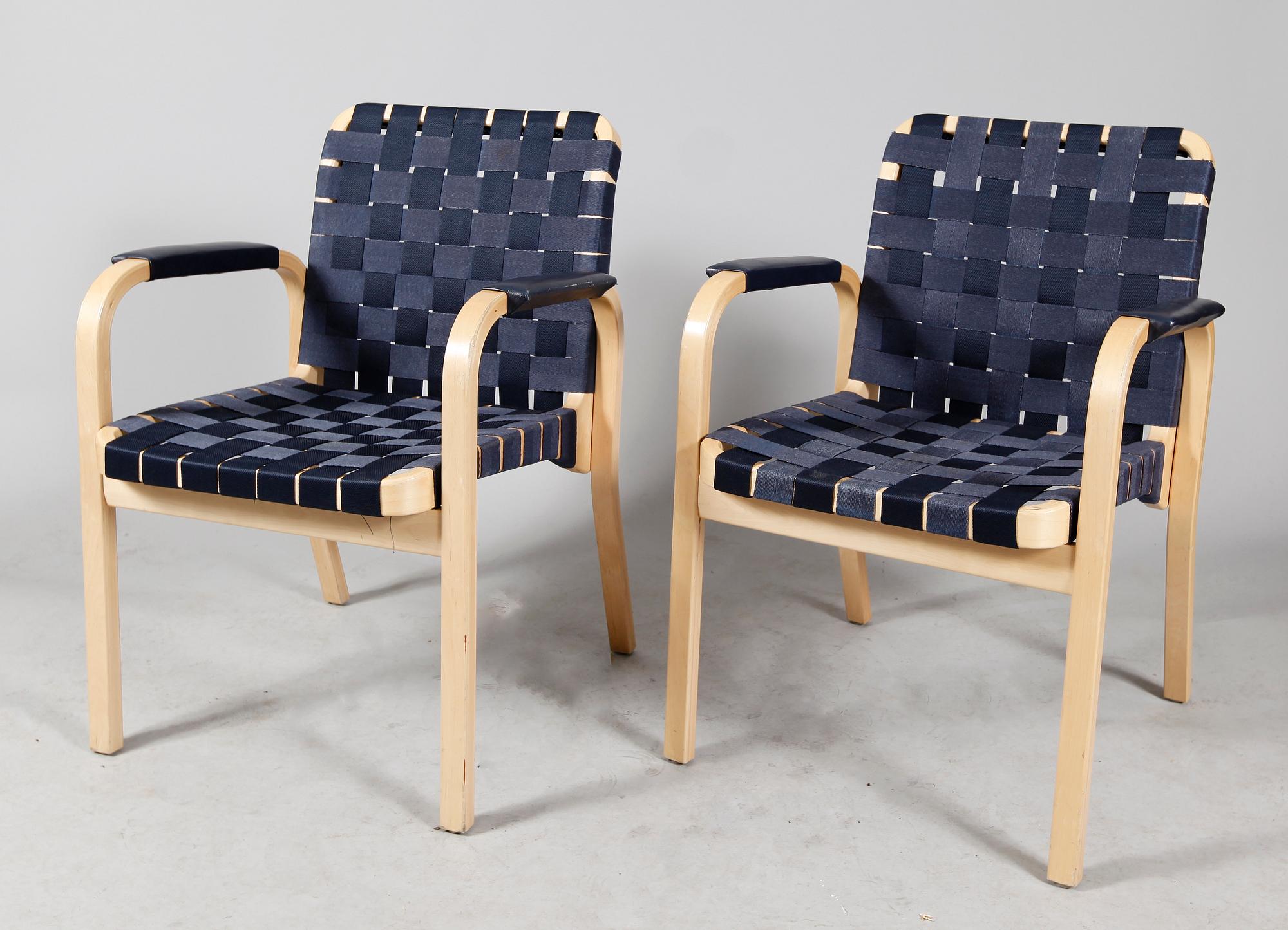 KARMSTOLAR, 1 par, NV-45, Alvar Aalto, Finland.