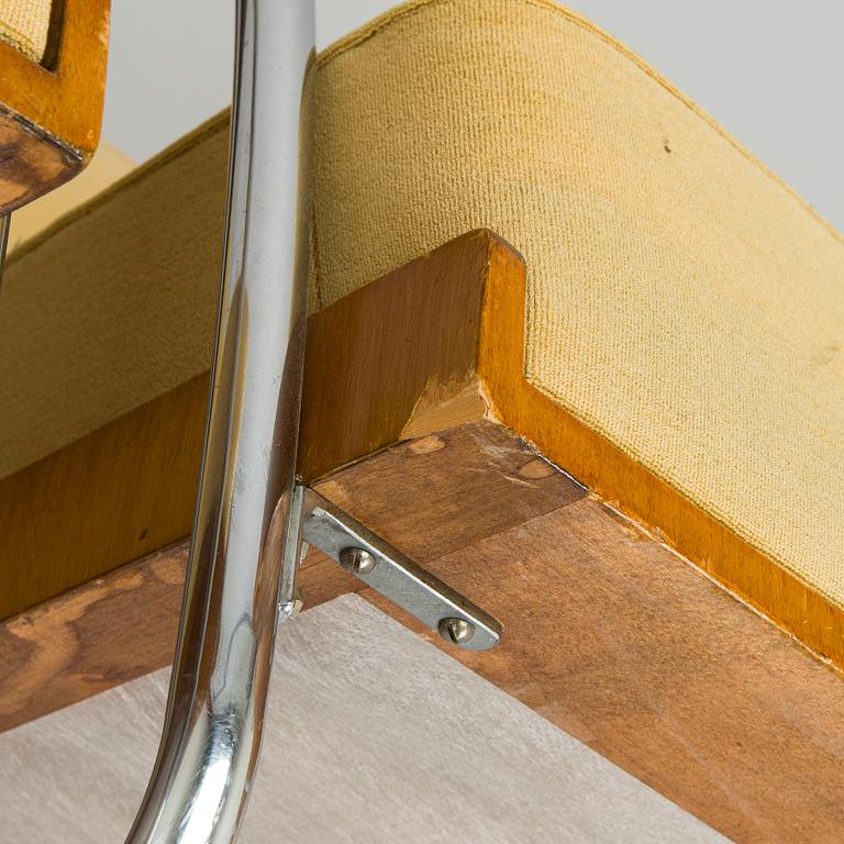 Pauli Blomstedt, a pair of 1930s armchairs and table for Merivaara Ltd.