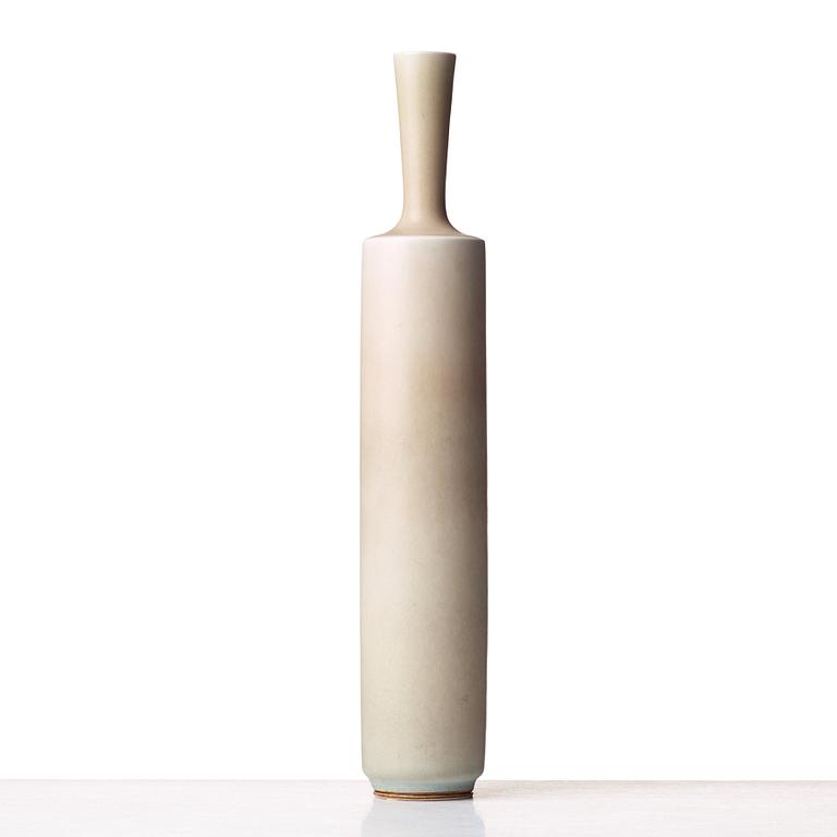 Berndt Friberg, a stoneware vase, Gustavsberg studio, Sweden 1961.