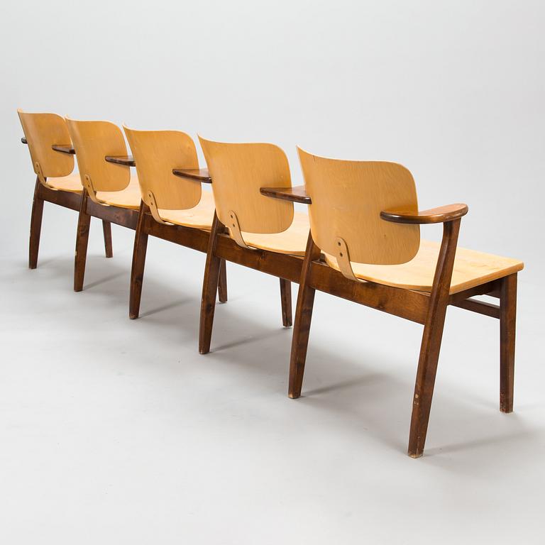 Ilmari Tapiovaara, An early 1950s five-seater 'Domus' bench row.