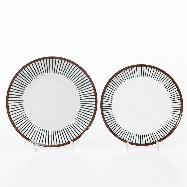 Stig Lindberg, a 36 piece 'Spisa Ribb' service, Gustavsberg.