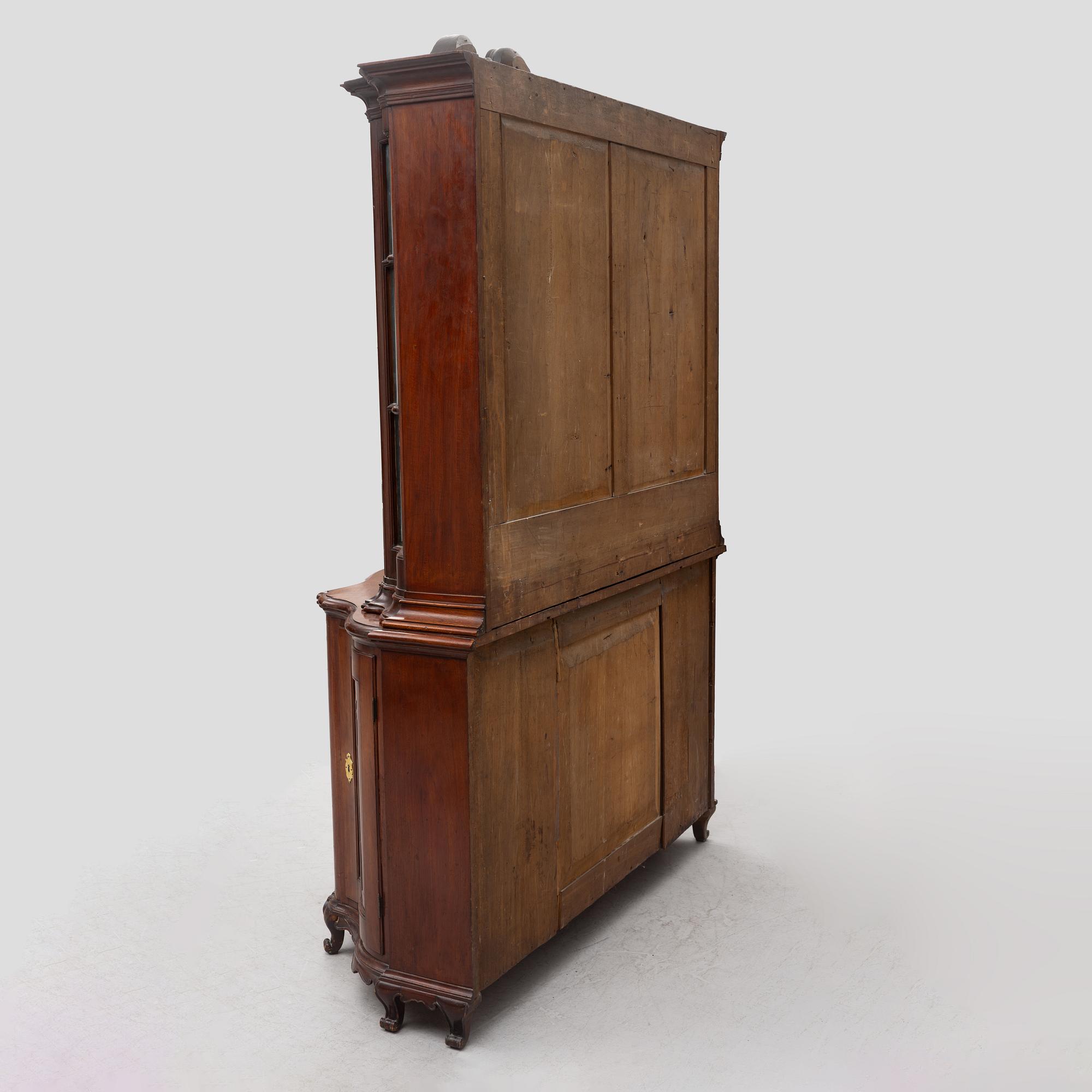 A Rococo display cabinet, second half of the 18th century.