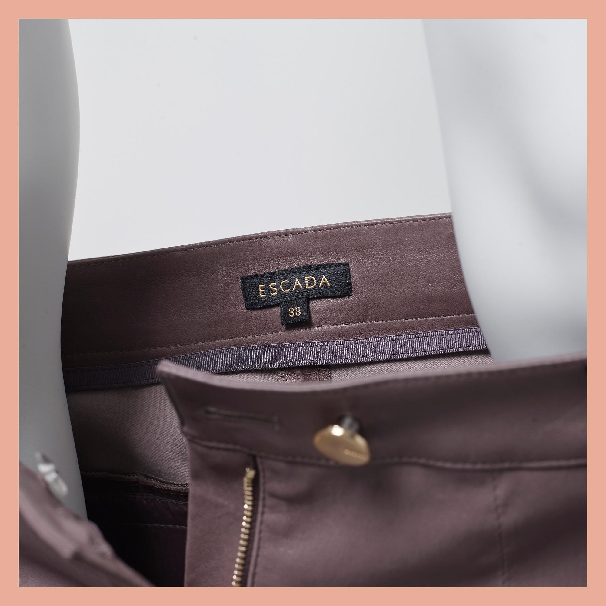 SKINNBYXOR, Escada, storlek 38.