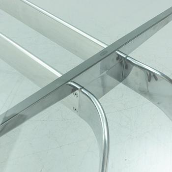 Tod Bracher, matbord, "TNo1", Fritz Hansen, Danmark.