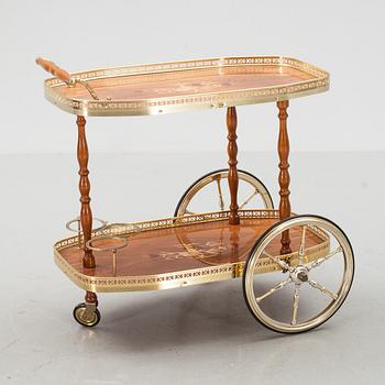 SERVERINGSVAGN, 1900-talets första hälft.