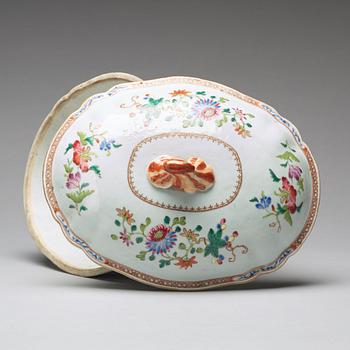 A famille rose 'double peacock' tureen with cover, Qing dynasty, Qianlong (1736-95).