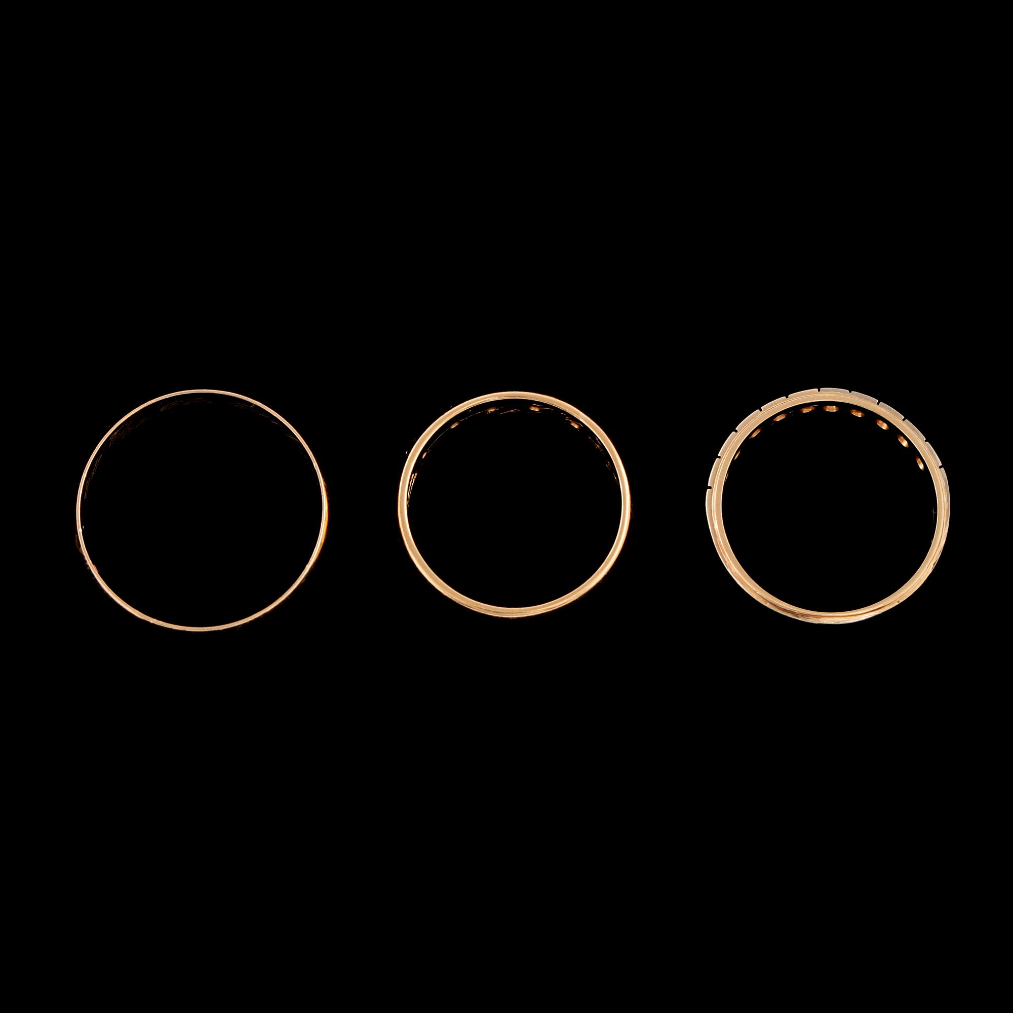 RINGAR, 3 st, 18 samt 20k guld med briljant och åttkantslipade diamanter. Vikt 18 g.