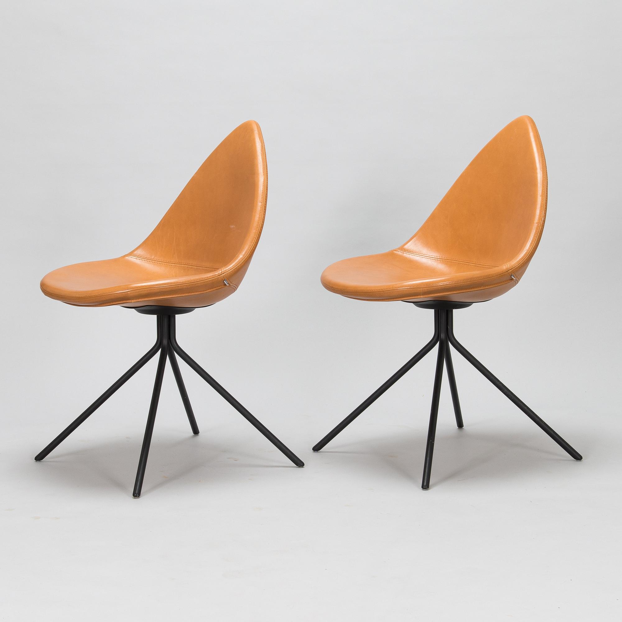 Henrik Pedersen, dining table 'Sketch' for Houe Karim Rashid, eight 'Ottawa' chairs for BoConcept.