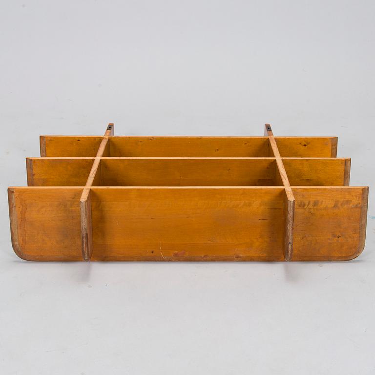 Ilmari Lappalainen, vägghylla /bokhylla "Leo", Asko 1900-talets mitt.