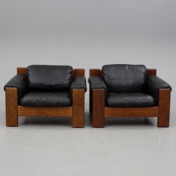 FÅTÖLJER, ett par, sannolikt Finland, 1970-tal.