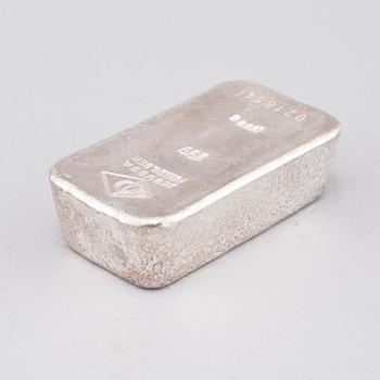 SILVERTACKA, 999,0 finsilver. Vikt ca 1 kg.