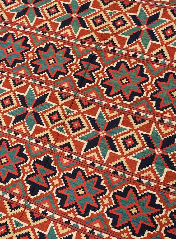 TÄCKE. Rölakan. 198 x 109,5 cm. Skåne omkring 1800. Sannolikt Ingelstads härad.