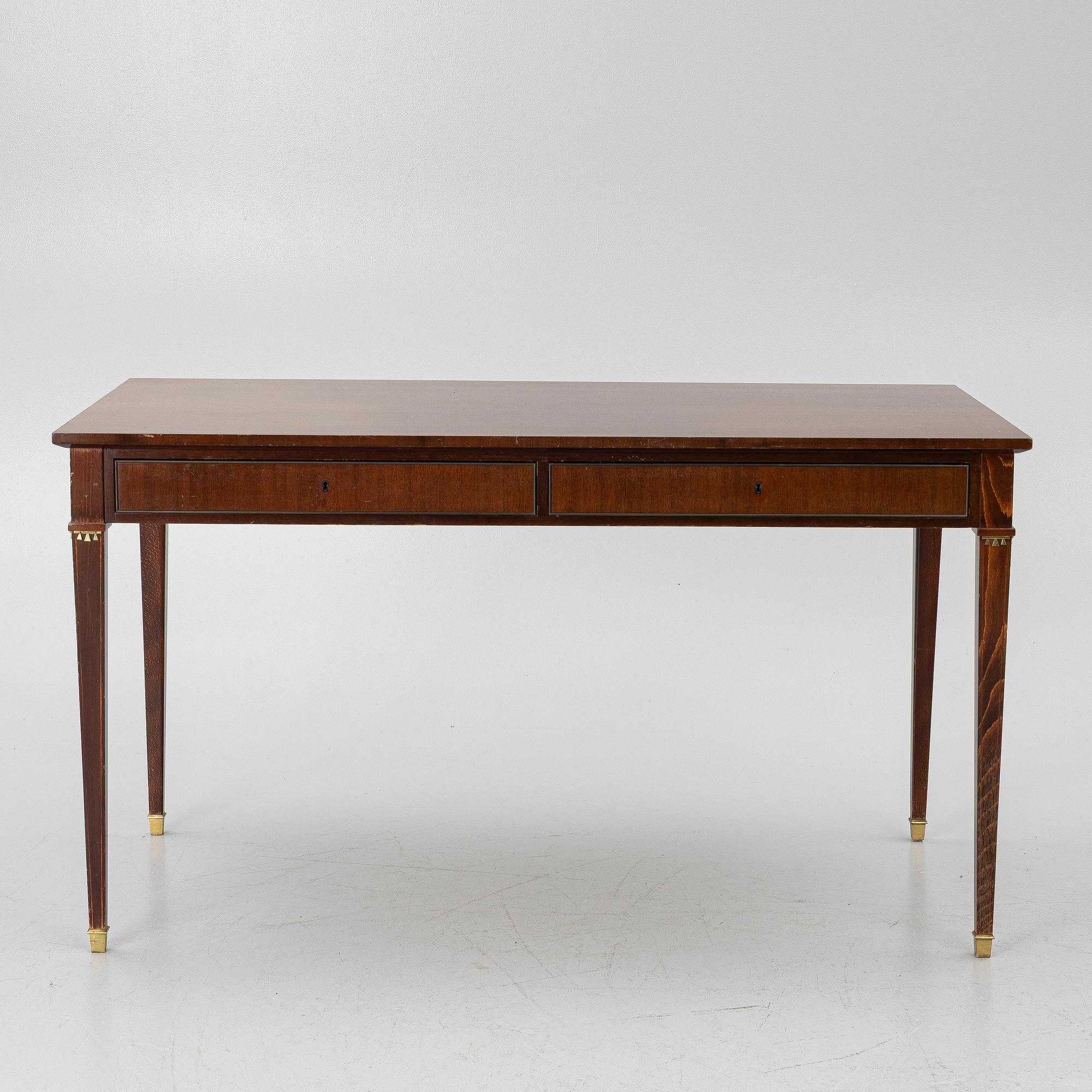 Desk, Gustavian style, second half of the 20th century.