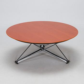 A 21st century 'Lem 90' coffee table / dining tabel for Magis.