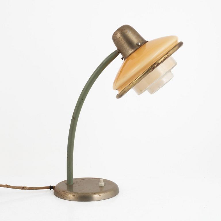 Otto Müller, a 'Sistrah-pendel' table lamp, Megaphos, first half of the 20th Century.
