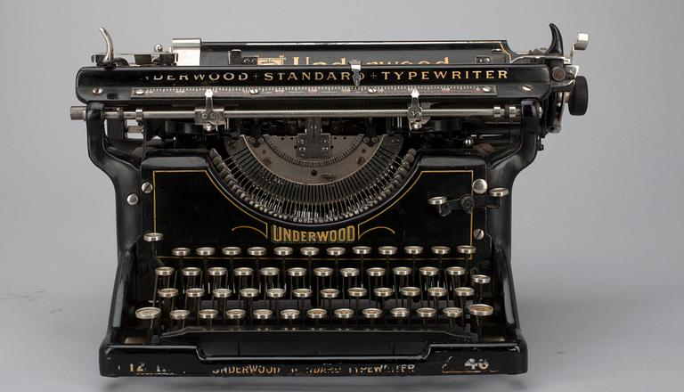 SKRIVMASKIN, Underwood, 1910-20-tal.