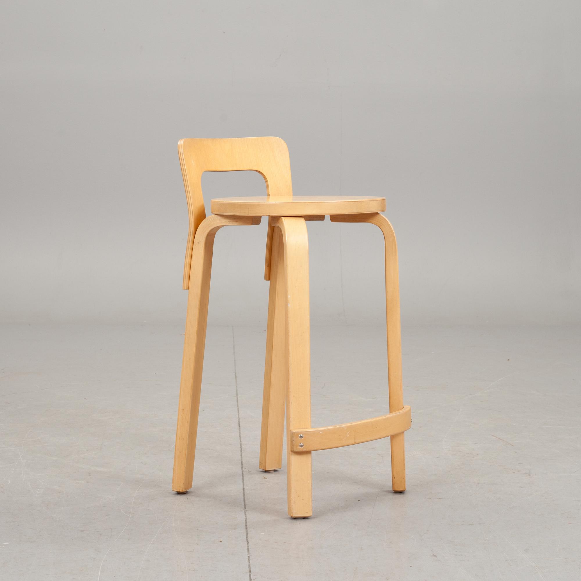 BARSTOL, Alvar Alto. 1900-talets andra hälft.