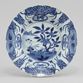 SKÅLFAT, porslin, Kina, Ming dynastin, Wanli (1573-1620).