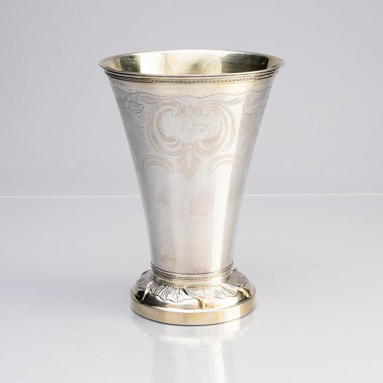 A Swedish 18th century Gustavian silver beaker, mark of Olof Yttraeus, Uppsala 1785.
