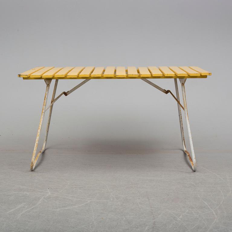 TRÄDGÅRDSGRUPP, 4 delar, 1900-talets mitt.