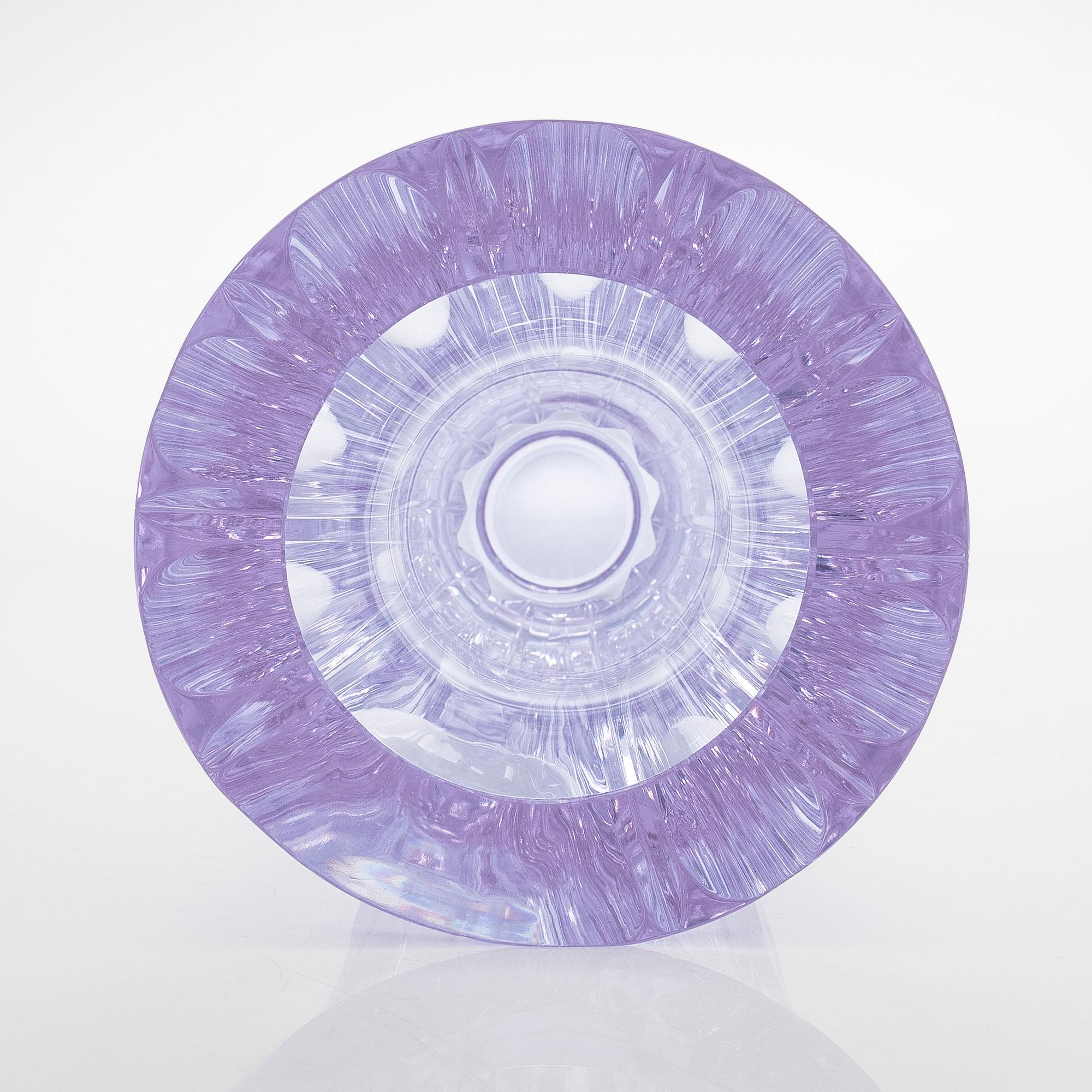 Aimo Okkolin, a vase, signed Aimo Okkolin Riihimäen Lasi Oy.