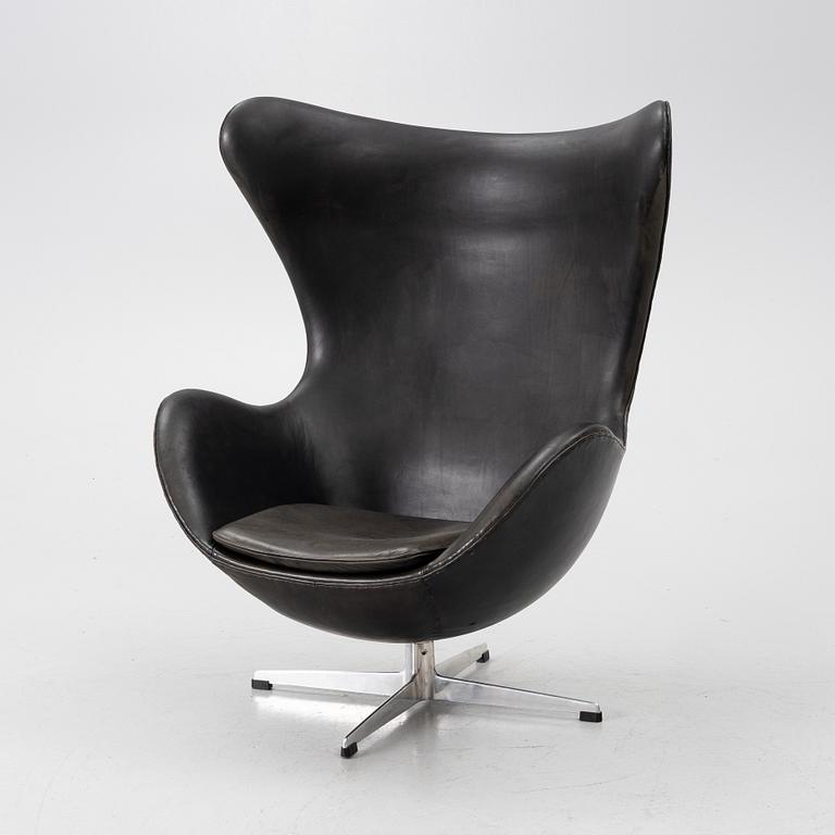 Arne Jacobsen, fåtölj, "Ägget", Fritz Hansen, Danmark, 1960-tal.