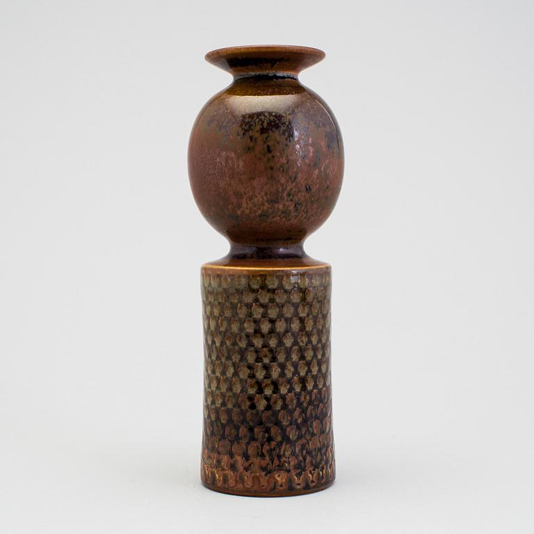 STIG LINDBERG, a stoneware vase, Gustavsberg 1960s.