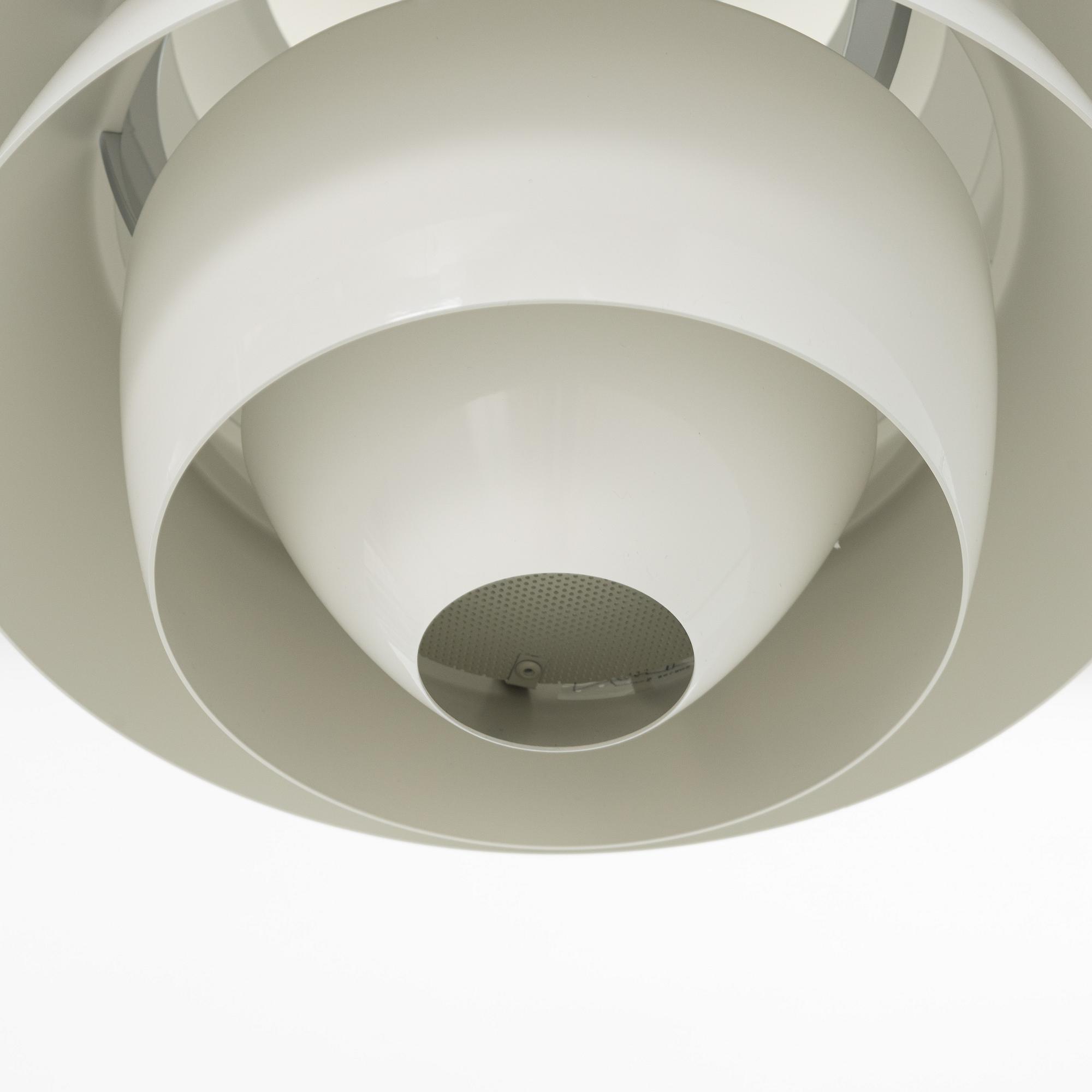 A 'PH Snowball' pendant lampa by Poul Henningsen for Louis Poulsen, designed 1958.