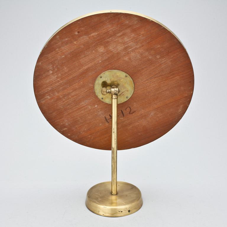 BORDSSPEGEL, 1900-talets mitt.