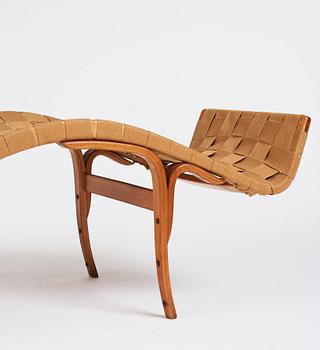 Bruno Mathsson, a rare easy chair for Firma Karl Mathsson, Värnamo, Sweden 1940's.