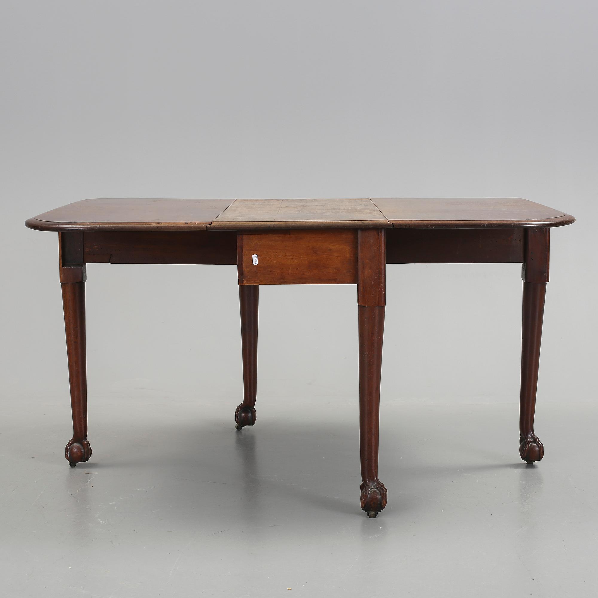 KLAFFBORD, England, 1700-talets förra hälft.
