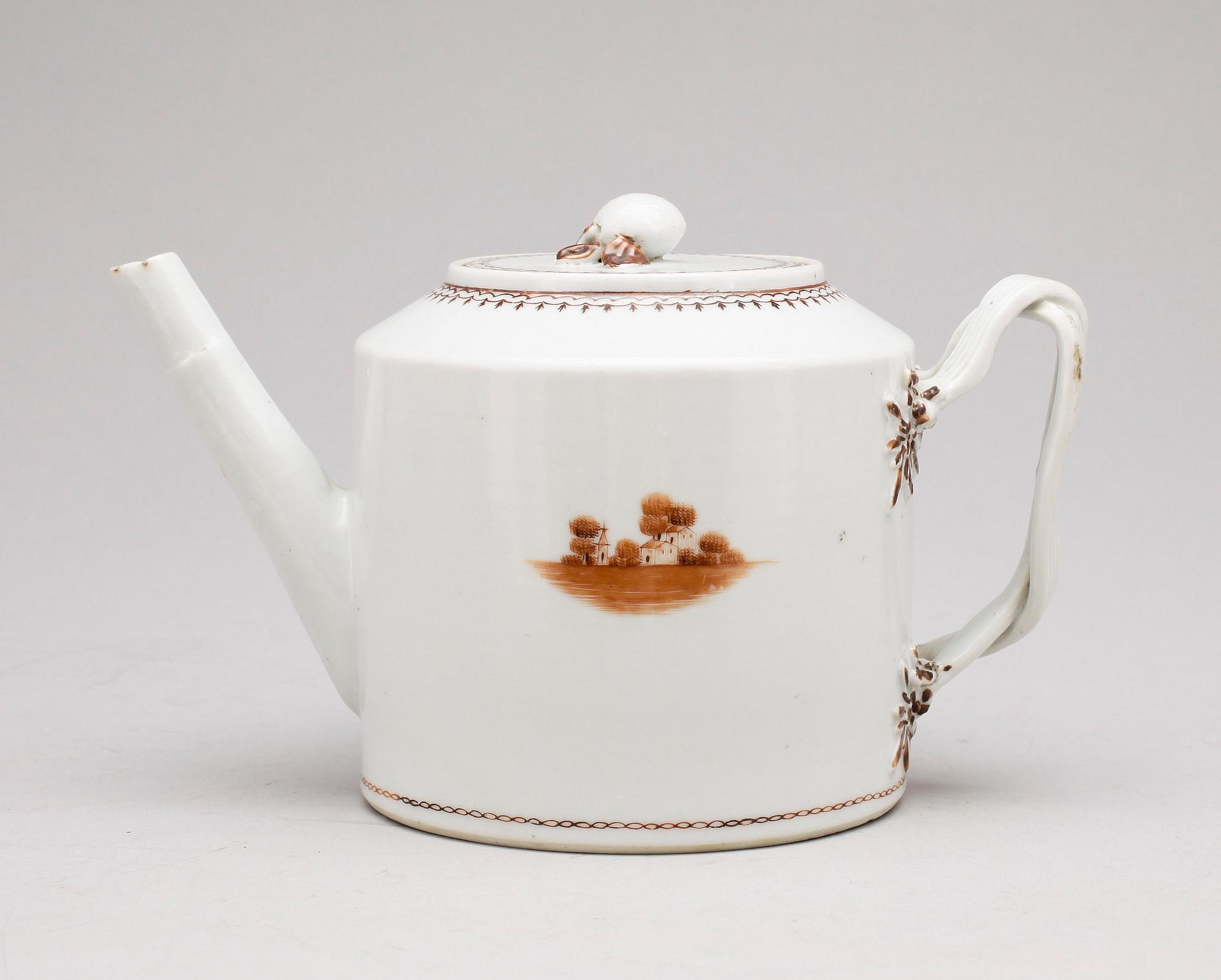 TEKANNA, porslin, Jiaqing, omkring 1800.