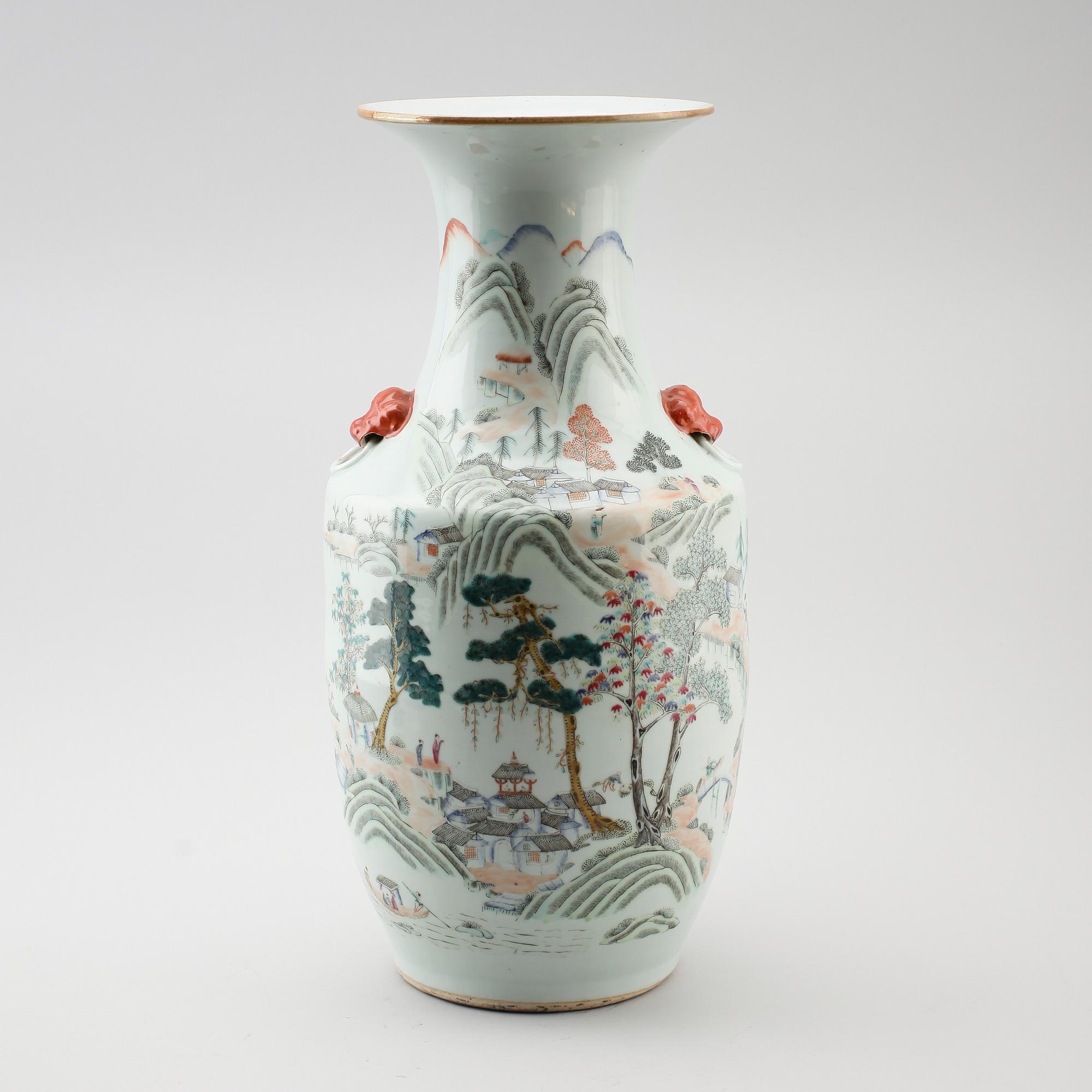VAS, porslin, Kina, 1800-tal.