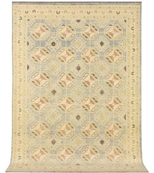 A Kazak carpet, c. 289 x 194 cm.