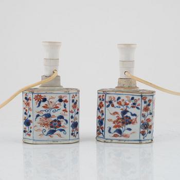 A pair of Chinese porcelain table lights/tea caddys, 18th Century.