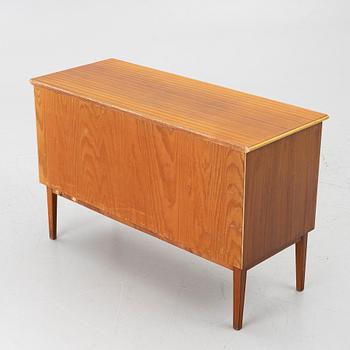 Chest of drawers, Swedish Modern, 1940s.