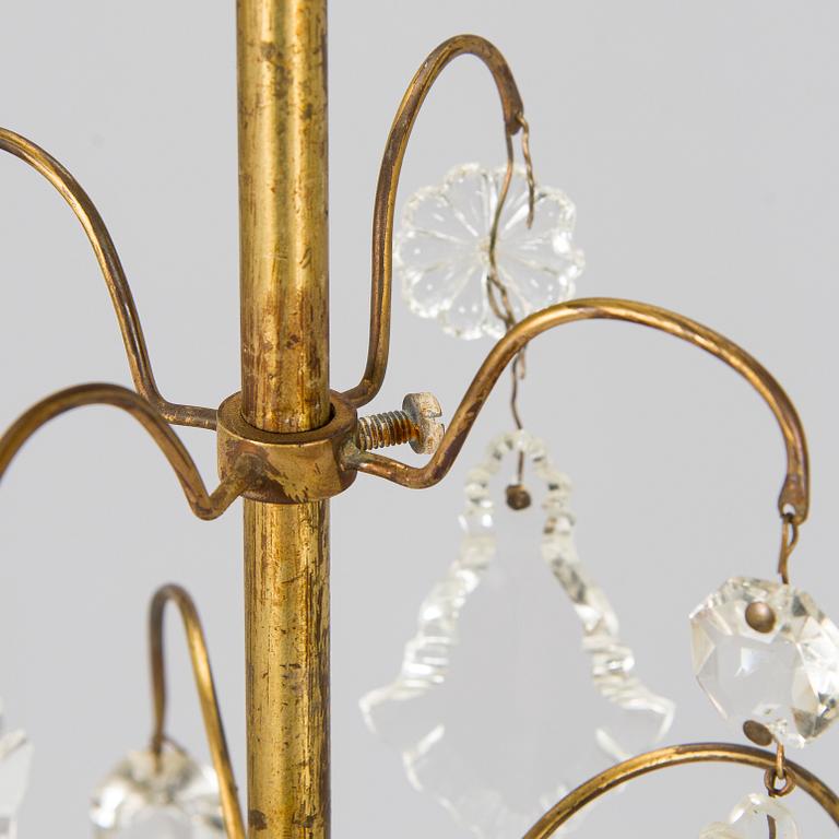 Paavo Tynell, a mid-20th century chandelier for Idman.