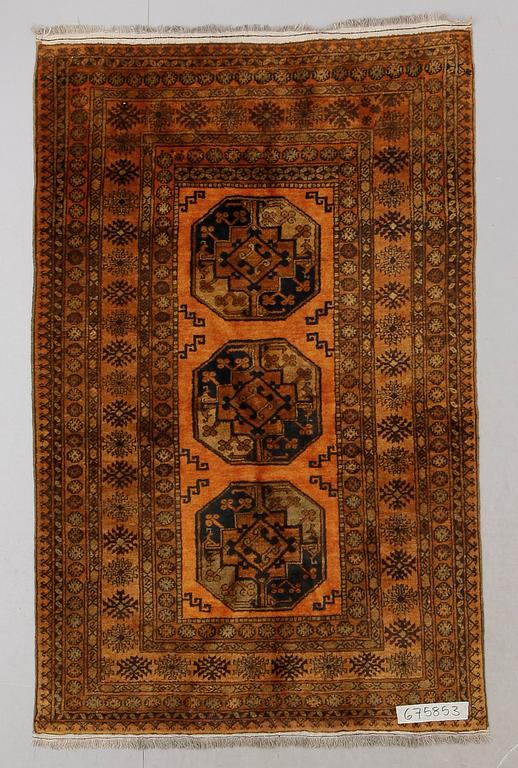 MATTA, guldafghan. Ca 205 x 130 cm.