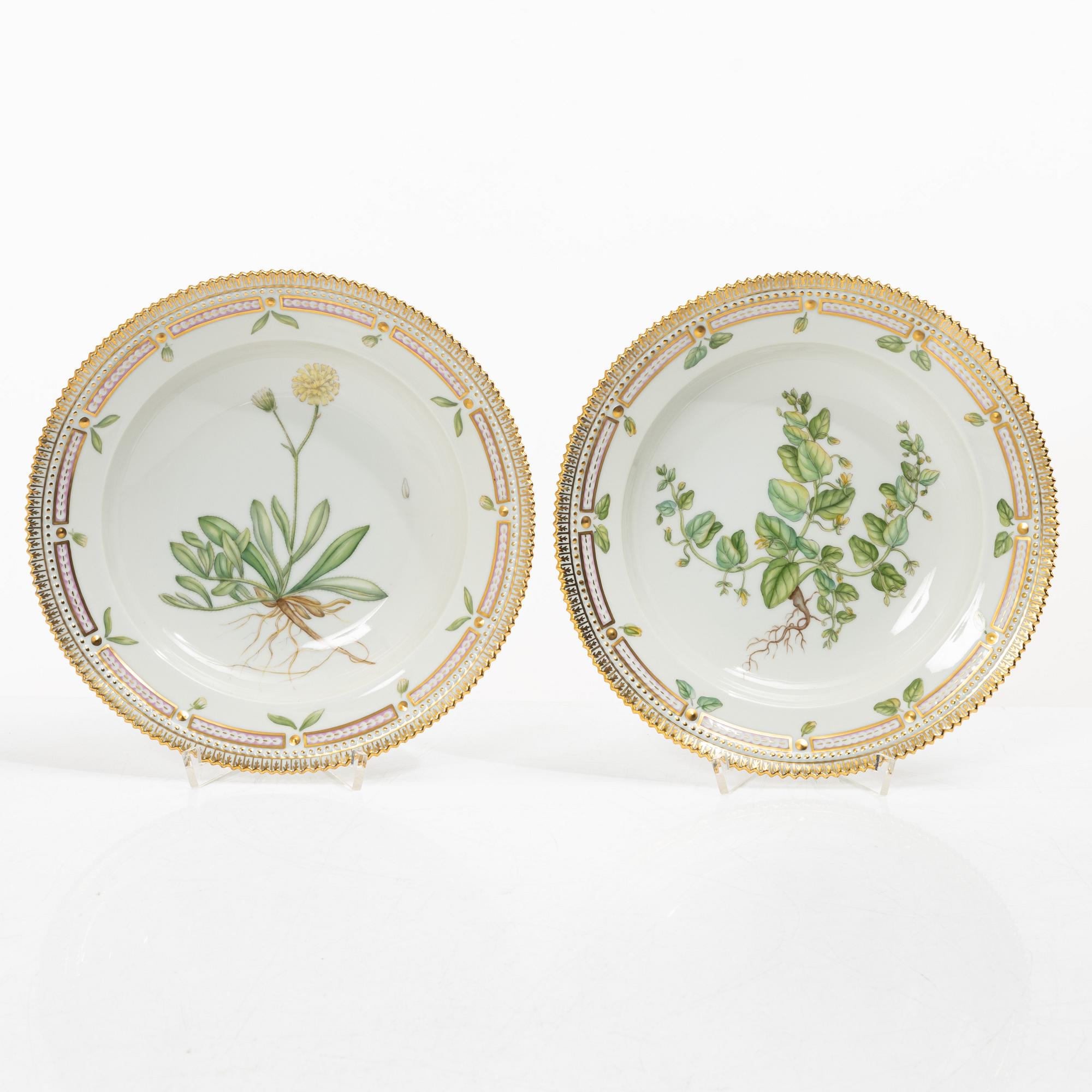 Royal Copenhagen, seven plates, 'Flora Danica', Denmark.