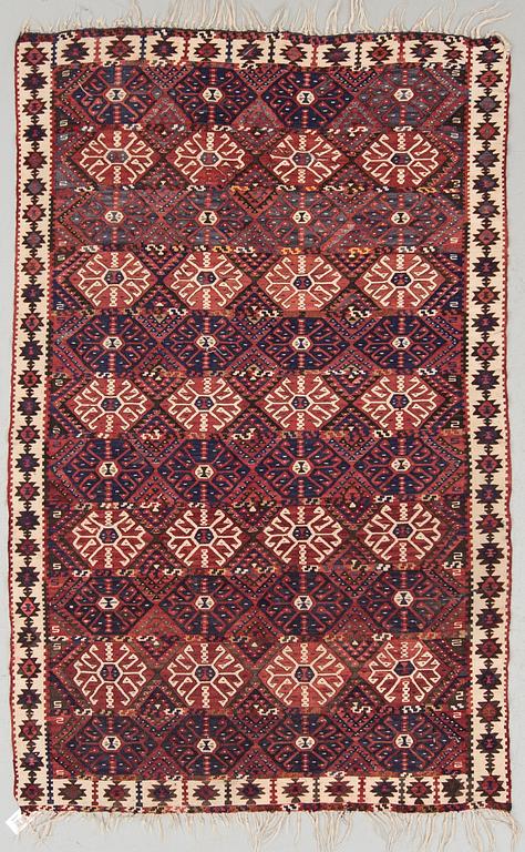 MATTA, Kelim, orientalisk, 1900-talets slut, ca 224 x 140 cm.
