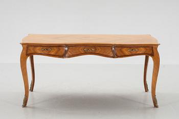 SKRIVBORD, rokokostil, 1900-tal.